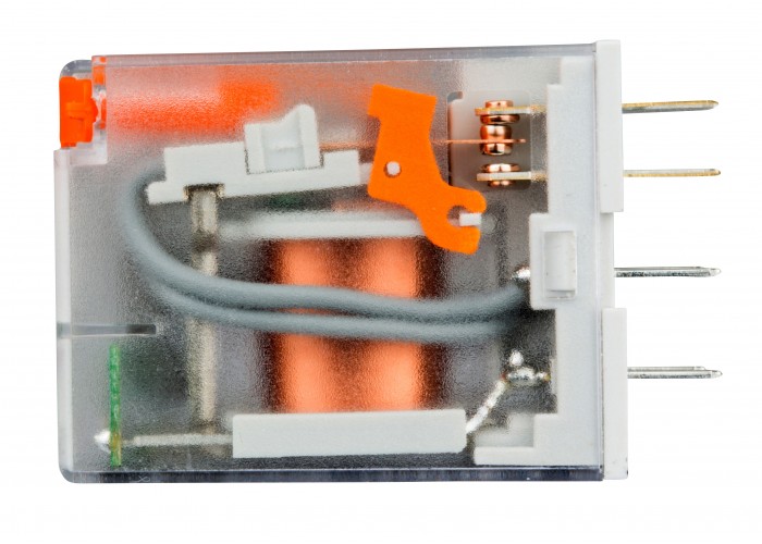 Мініатюрне реле Schrack RS410T30 230В AC 6А