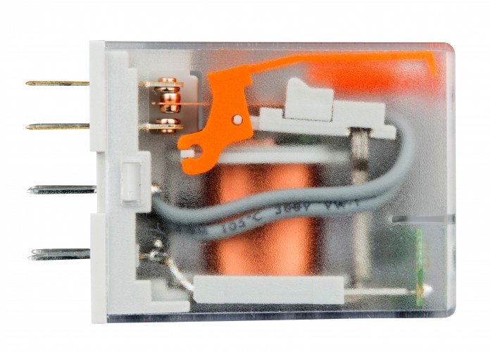 Мініатюрне реле Schrack RS410T30 230В AC 6А