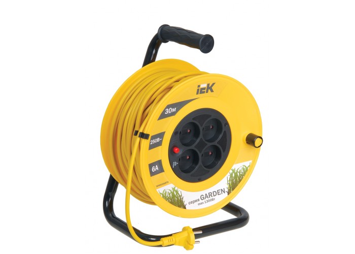 Катушка УК30 Garden с термозащитой 4 места 2Р/30м 2х0,75 мм2 IEK