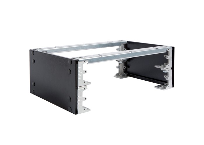 Основа Hager FZ946XE для секційних шаф Univers IP41/I 200х1600x600мм