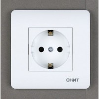 Модульная розетка 2-місна Chint NEW3 з заземленням біла (715396)