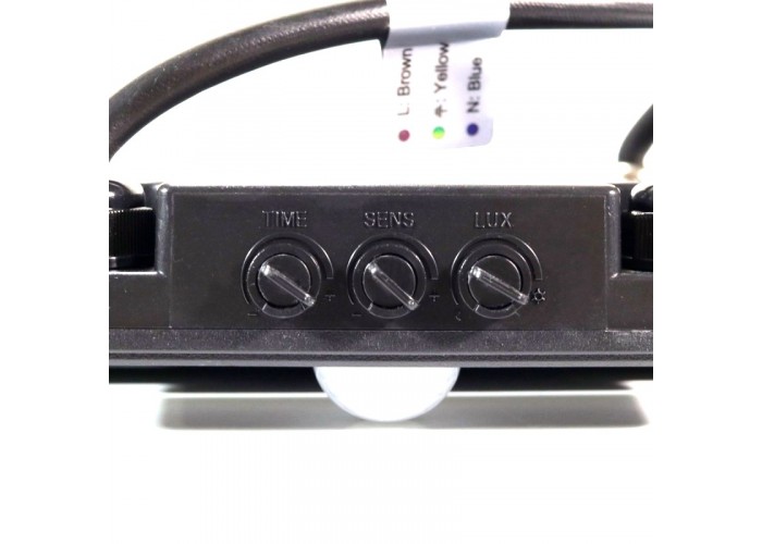 Прожектор светодиодный Biom BLACK SENSOR S4-SMD-20-Slim 220В 20Вт  холодный белый  (10025)